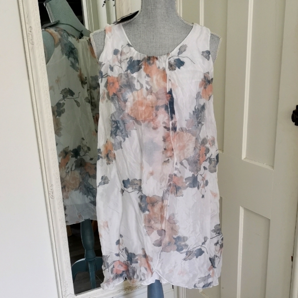 NWT M Made in Italy feminine, floral silk blend layered lagenlook dress. Size M